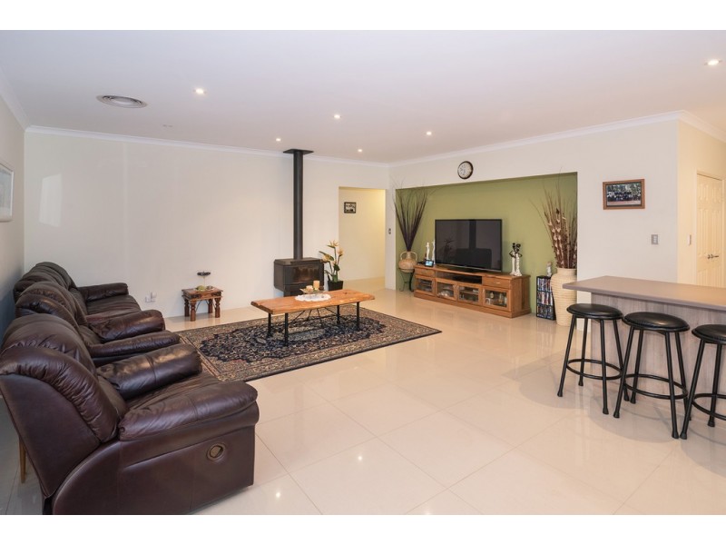 2 Mistral Bend, Yalyalup WA 6280
