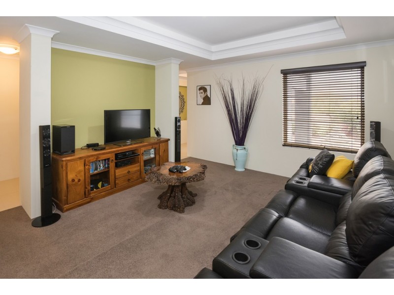 2 Mistral Bend, Yalyalup WA 6280