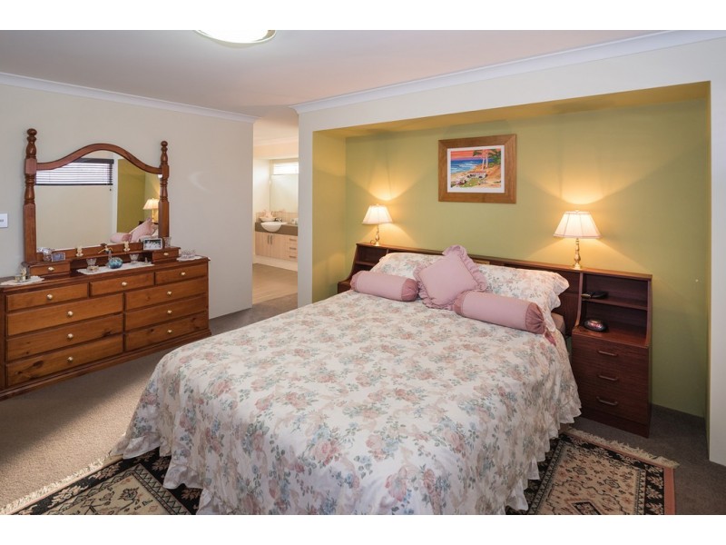 2 Mistral Bend, Yalyalup WA 6280