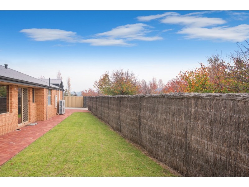 2 Mistral Bend, Yalyalup WA 6280