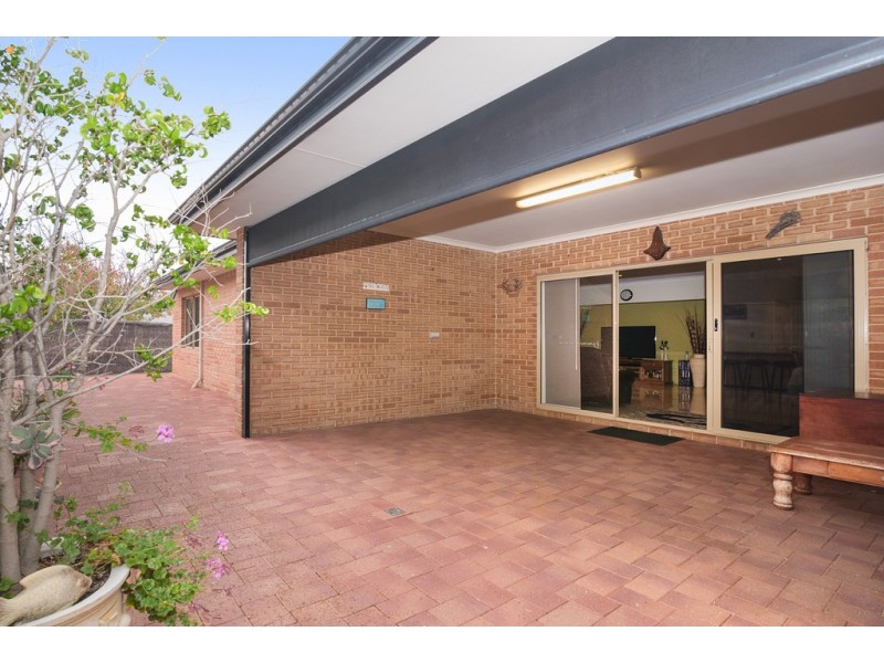 2 Mistral Bend, Yalyalup WA 6280