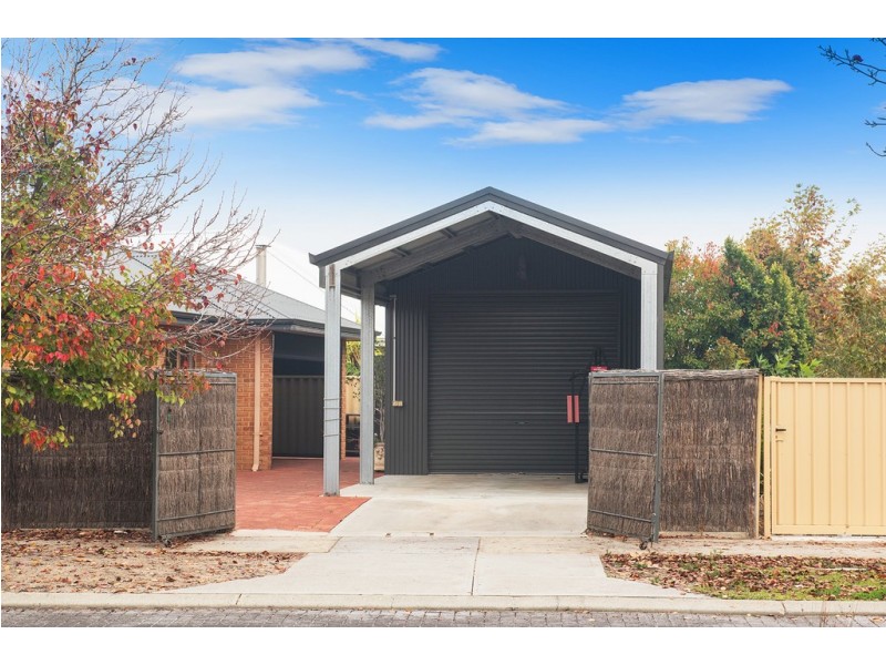 2 Mistral Bend, Yalyalup WA 6280