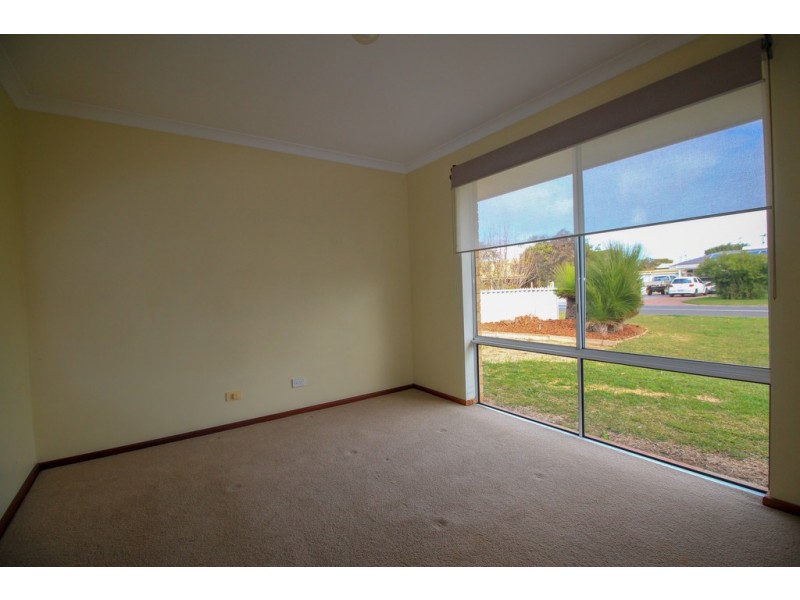 23 Lilly Crescent, West Busselton WA 6280