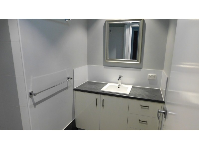 8/37 Village green, Margaret River WA 6285