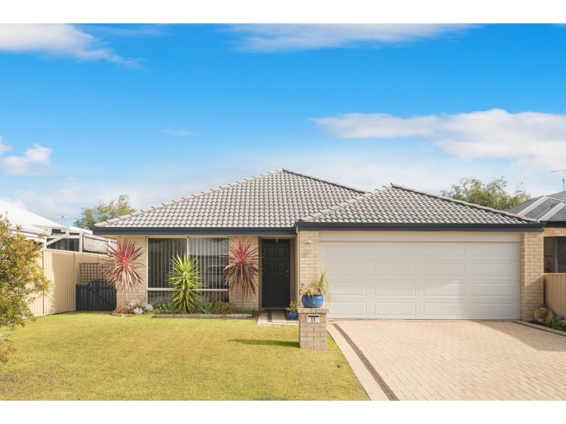 11 Crouchley Court, Broadwater WA 6280