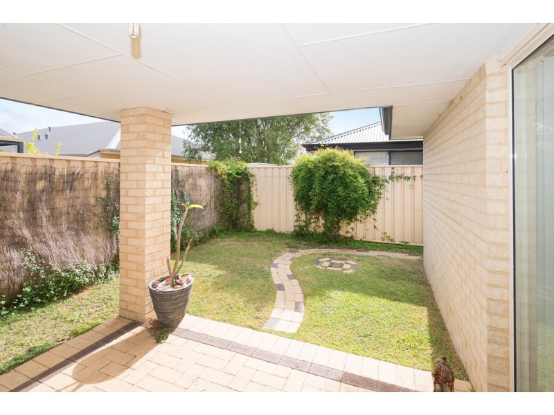 11 Crouchley Court, Broadwater WA 6280