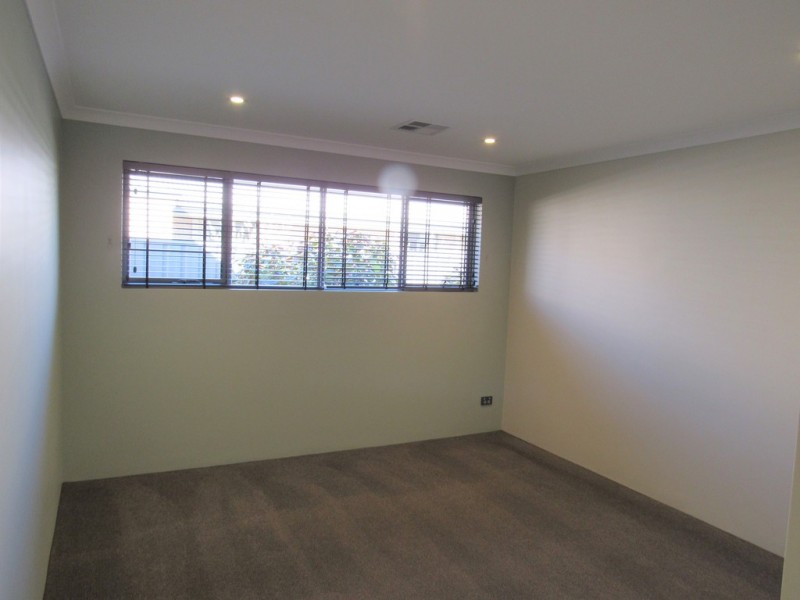 9 Egyptian Street, Kealy WA 6280