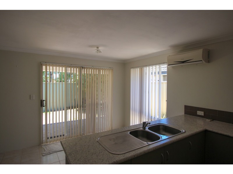 1/8 Curno Place, West Busselton WA 6280