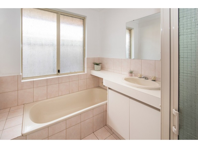 29 Johnston Avenue, West Busselton WA 6280