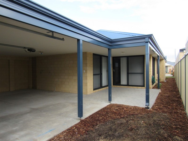 25 Alice Street, Yalyalup WA 6280