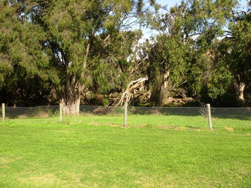 34 Black Swan Drive, West Busselton WA 6280