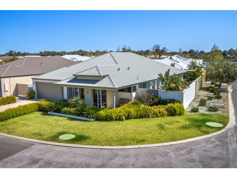 2 Nougat Crescent, Yalyalup WA 6280