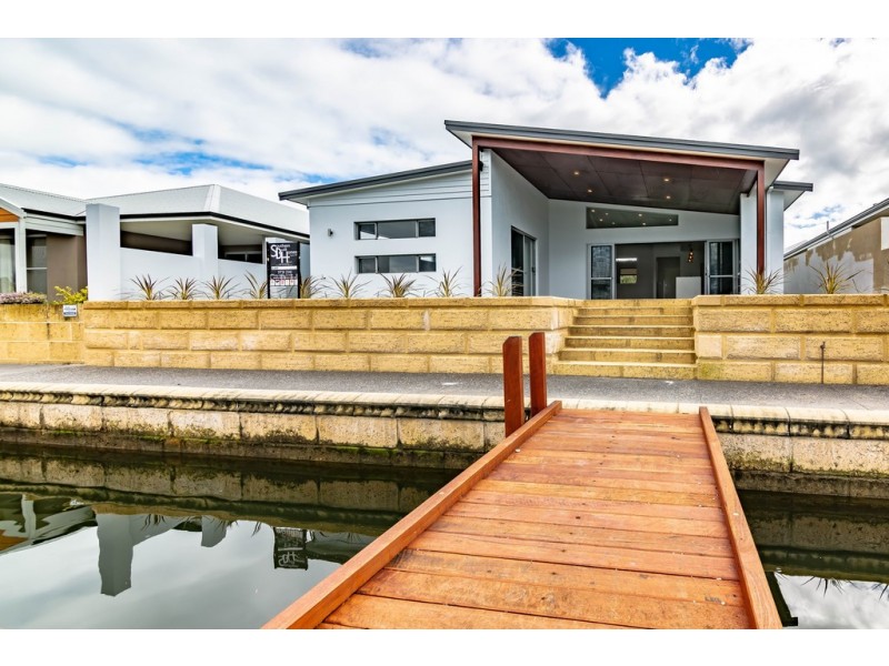 14 Burgee Cove, Geographe WA 6280