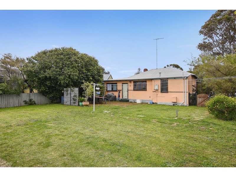 15 Hillcrest Avenue, South Bunbury WA 6230