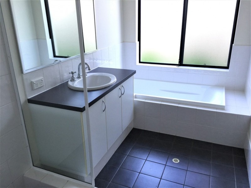 28 Stanford Drive, Abbey WA 6280