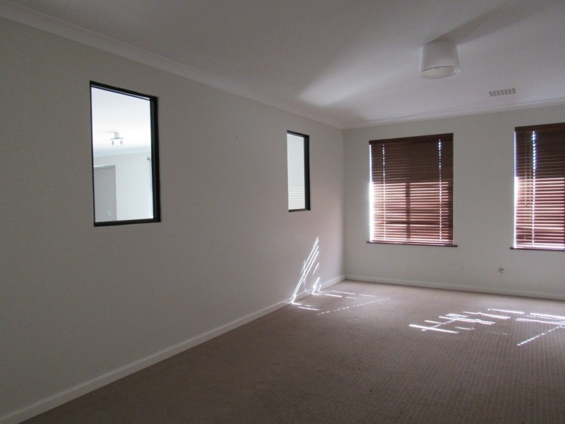 28 Stanford Drive, Abbey WA 6280