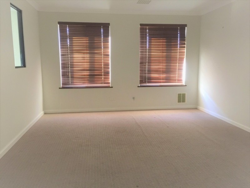 28 Stanford Drive, Abbey WA 6280