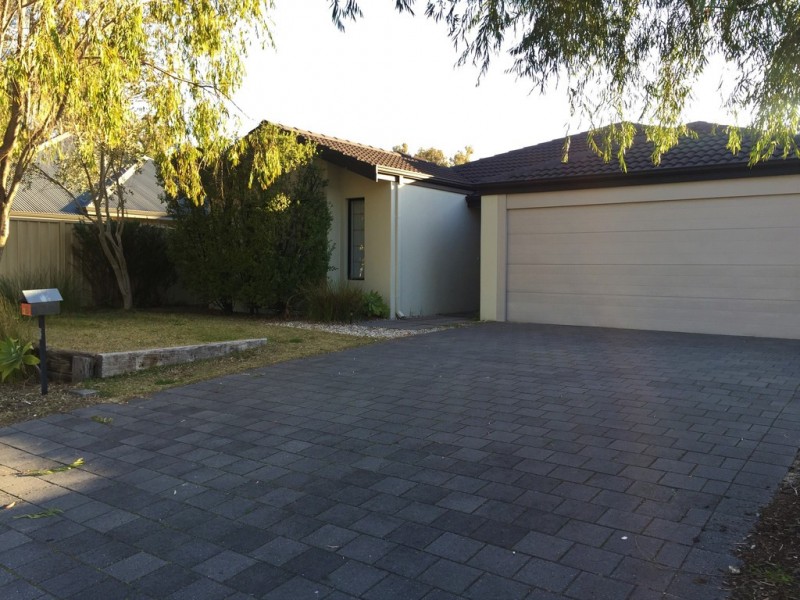 28 Stanford Drive, Abbey WA 6280