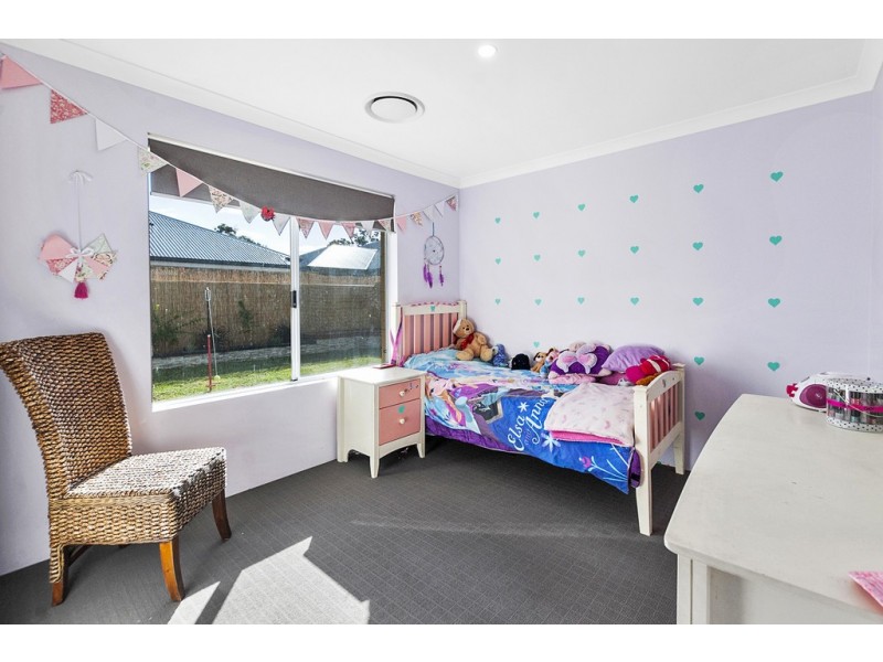 24 Plankton Street, Kealy WA 6280