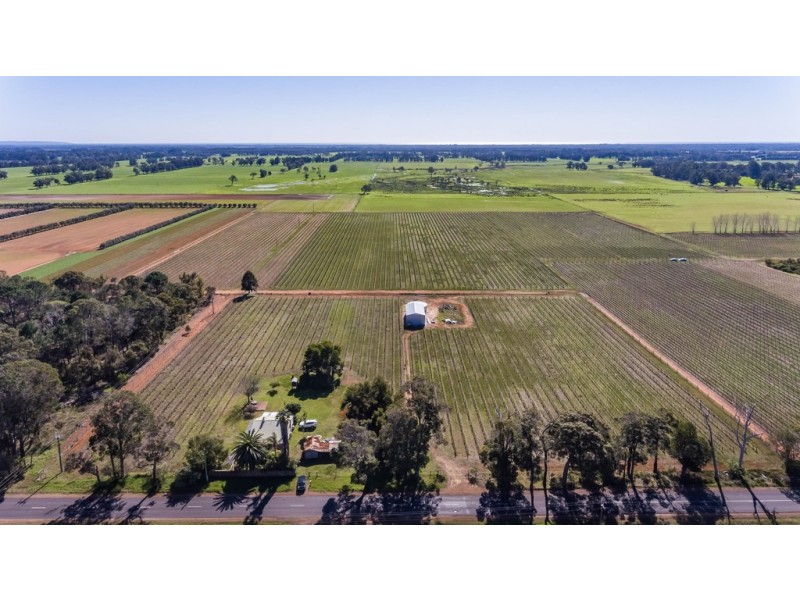 345 Payne Road, Jindong WA 6280