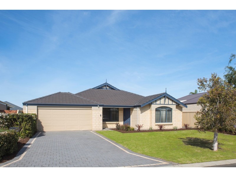 16 Marseilles Drive, Yalyalup WA 6280