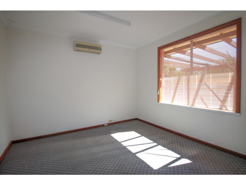 7 Harris Road, Busselton WA 6280