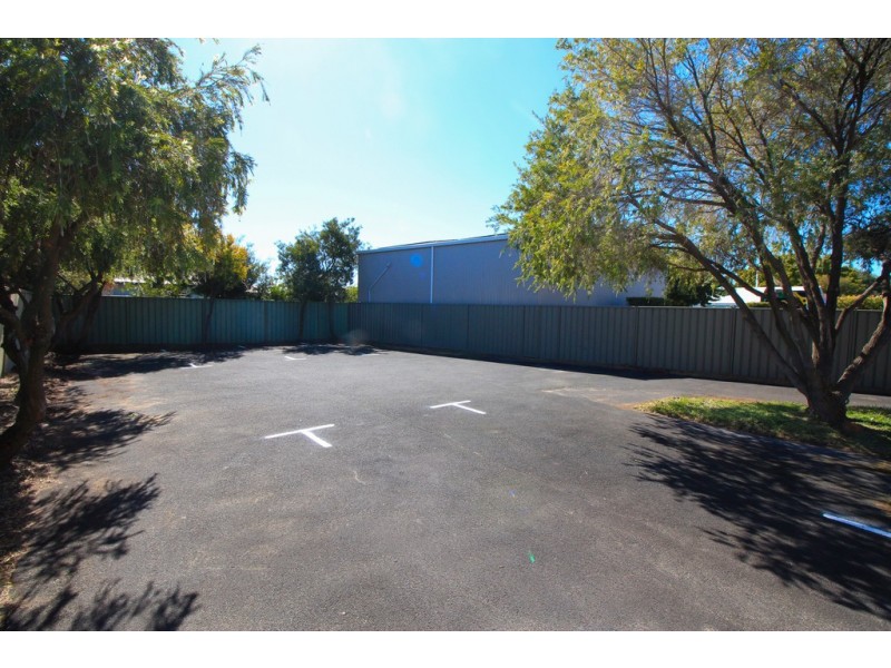 7 Harris Road, Busselton WA 6280