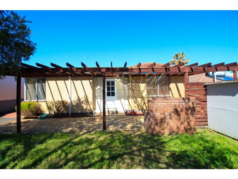 7 Harris Road, Busselton WA 6280