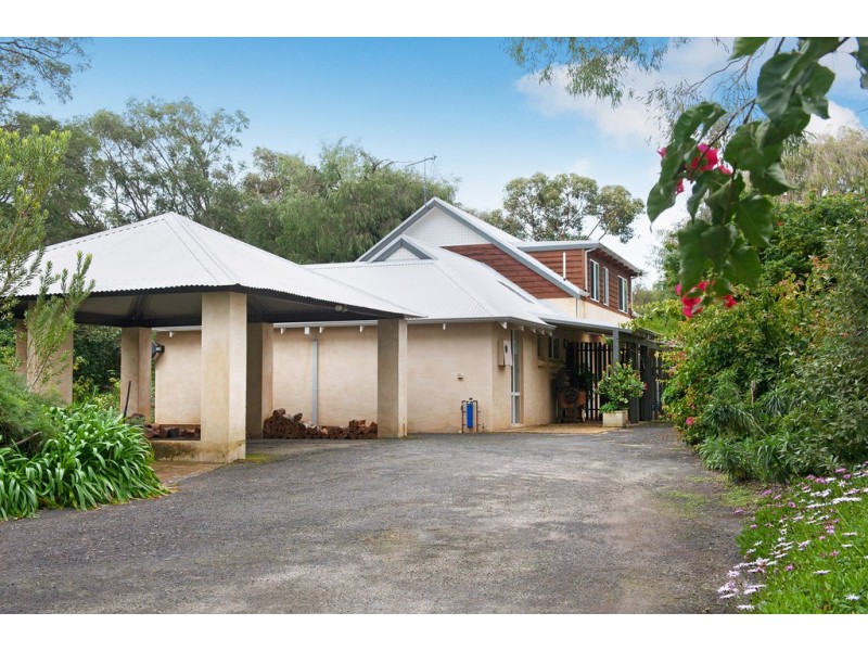 9 Wallaby Gardens, West Busselton WA 6280