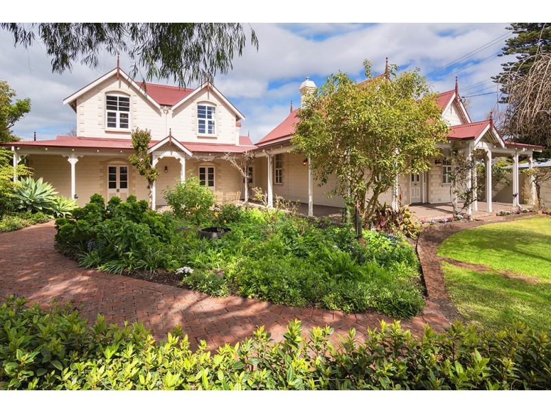 2 Adelaide Street, Busselton WA 6280