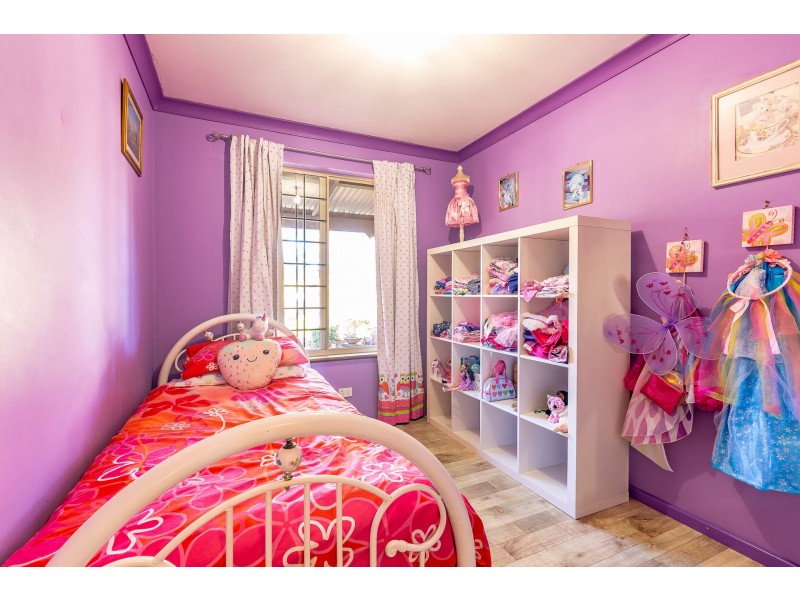 19 Brookland Loop, Dunsborough WA 6281