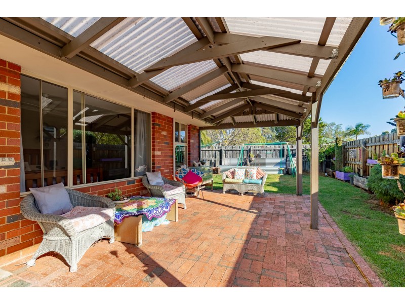 19 Brookland Loop, Dunsborough WA 6281