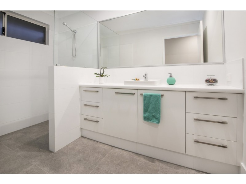 6 Homestead Promenade, West Busselton WA 6280