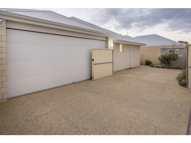 6 Homestead Promenade, West Busselton WA 6280