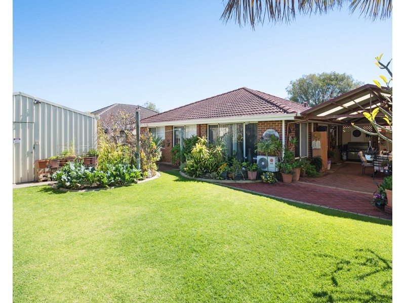 32 Parrot Way, Broadwater WA 6280
