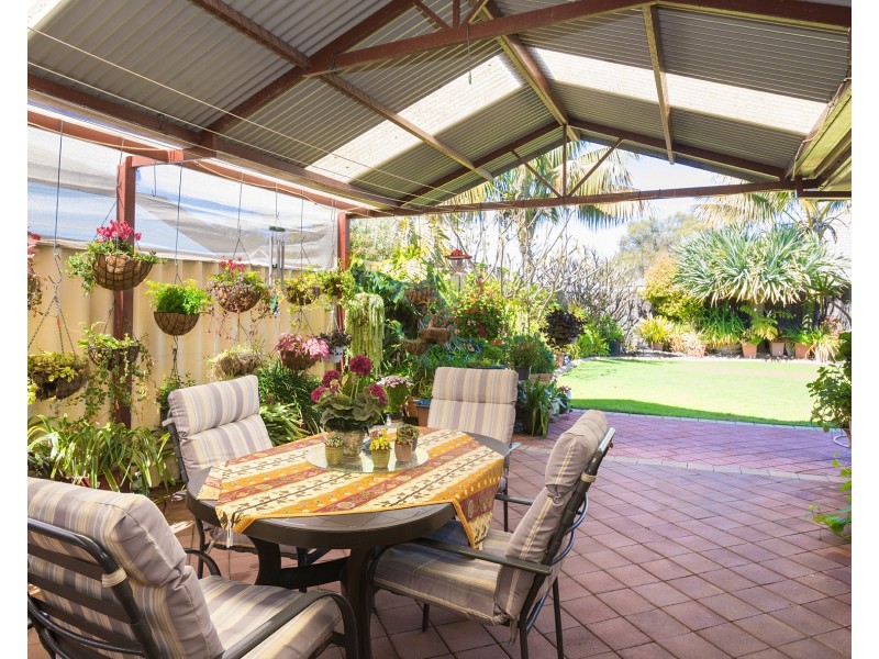 32 Parrot Way, Broadwater WA 6280