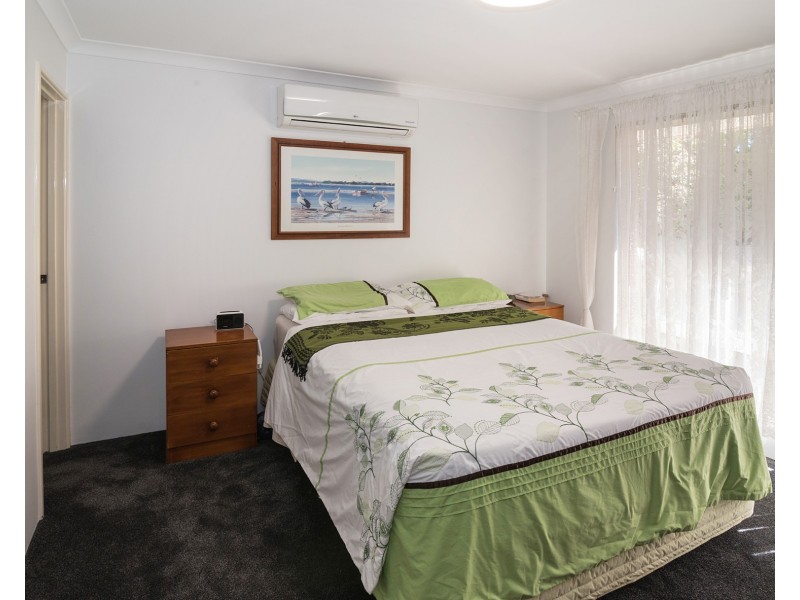 32 Parrot Way, Broadwater WA 6280