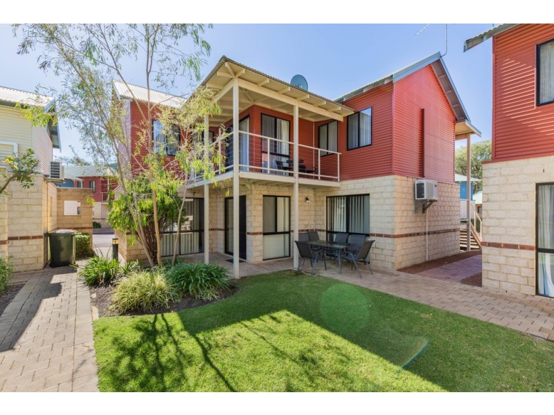 21/19 Earnshaw Road, West Busselton WA 6280