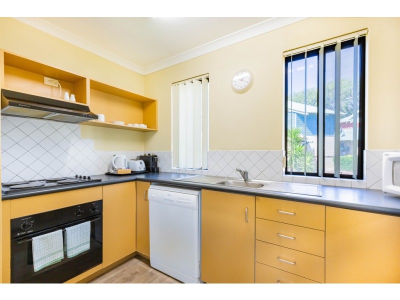 21/19 Earnshaw Road, West Busselton WA 6280