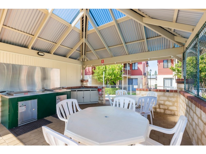 21/19 Earnshaw Road, West Busselton WA 6280
