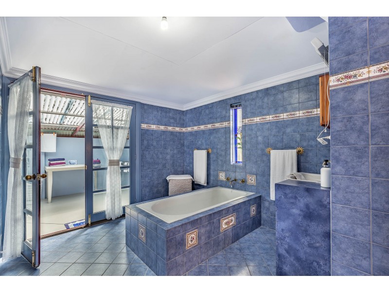 86 Causeway Road, Busselton WA 6280