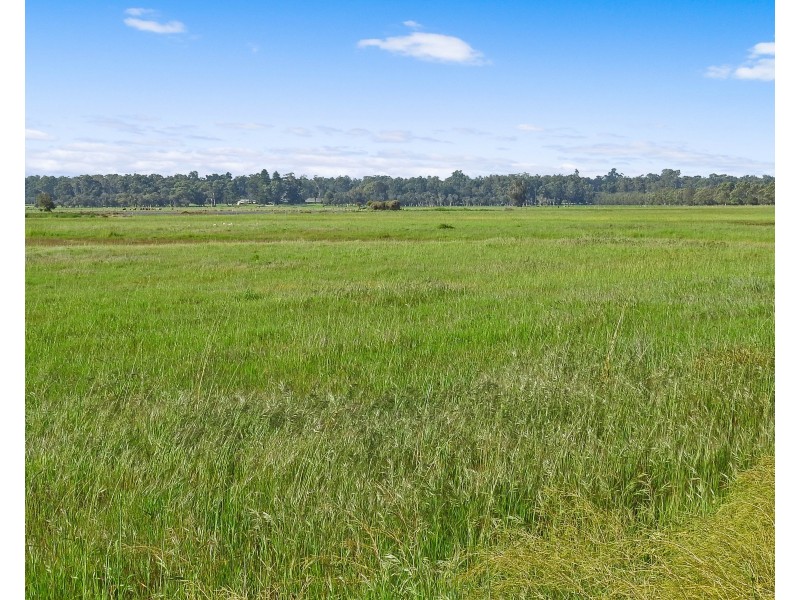 Lot 12-16 Forrest Beach Road & Lot 17 Layman Road, Wonnerup WA 6280