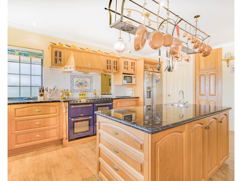 66 Layman Road, Wonnerup WA 6280