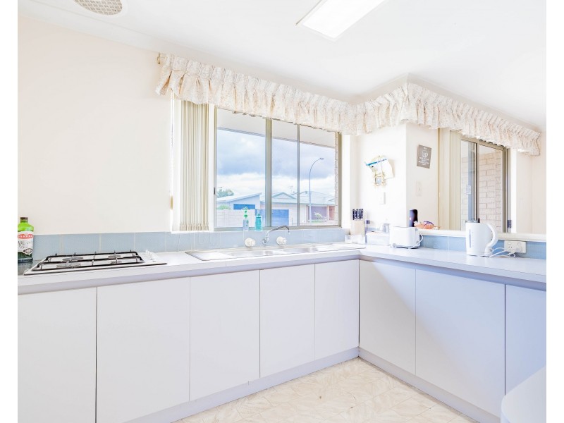 392 Marine Terrace, Geographe WA 6280