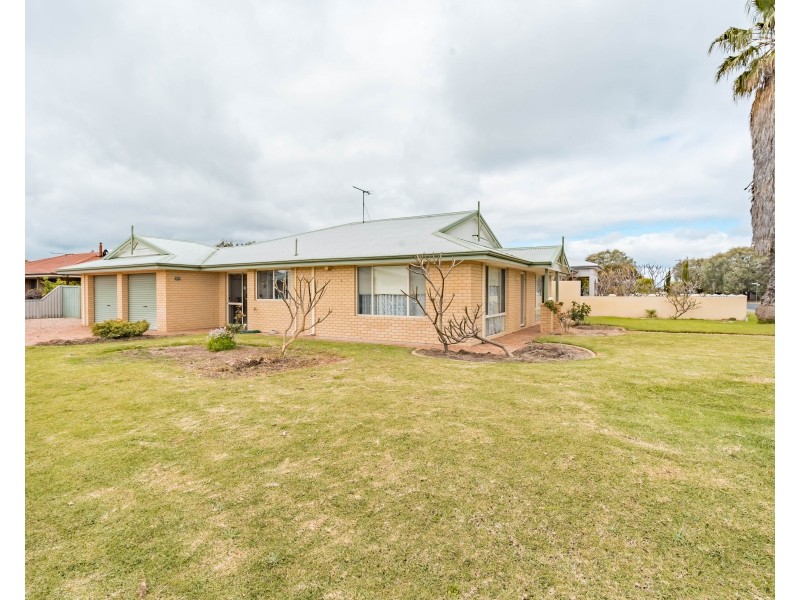 392 Marine Terrace, Geographe WA 6280