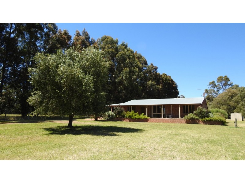 175 Barrett Road, Rosa Brook WA 6285