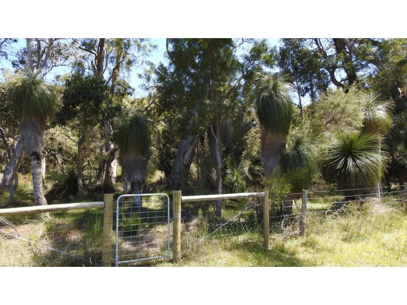 175 Barrett Road, Rosa Brook WA 6285