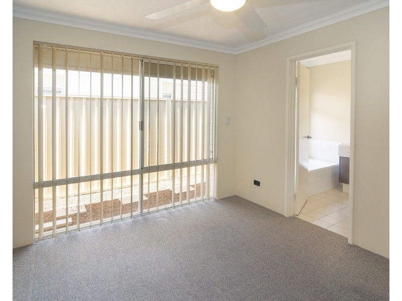 23 Mainsail Street, Geographe WA 6280