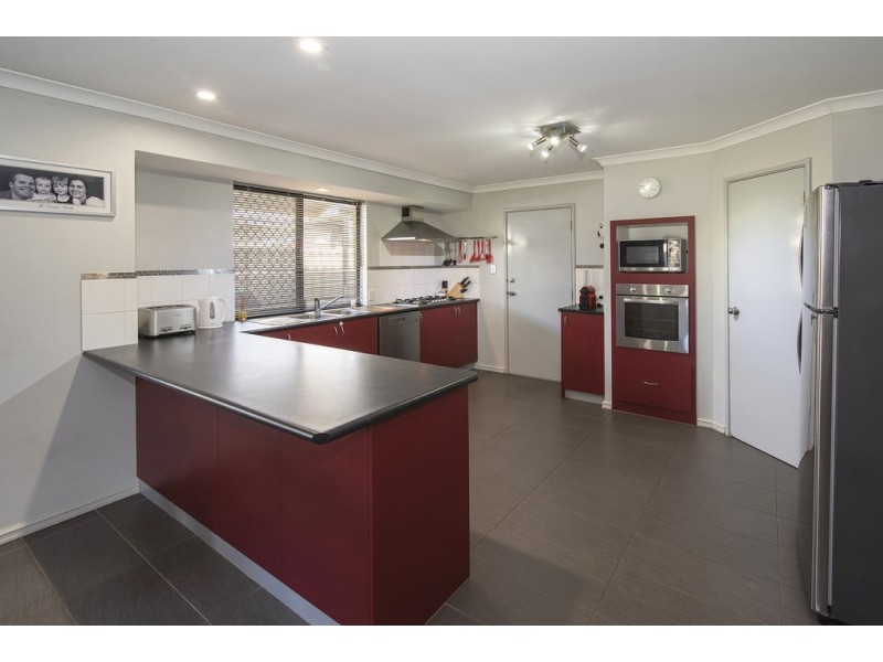3 Sparrow Crescent, Broadwater WA 6280