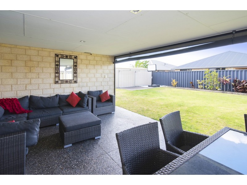 3 Sparrow Crescent, Broadwater WA 6280